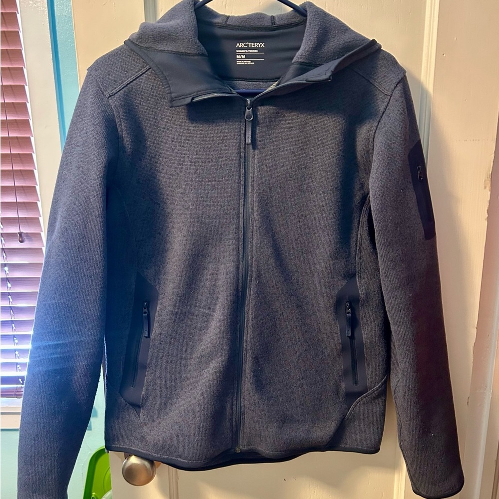 Arc’teryx Covert Women’s Hooded Jacket